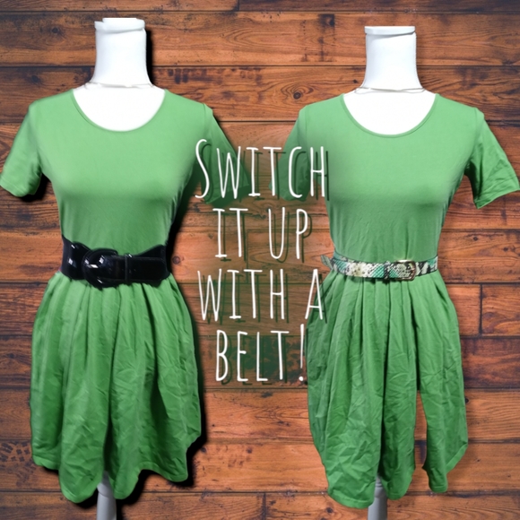 Shamrock Green Knit Fit and Flare Knee Length Short Sleeve Dress - Picture 3 of 3